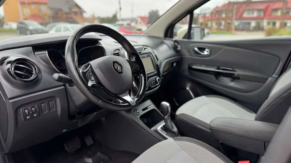 RENAULT Captur -