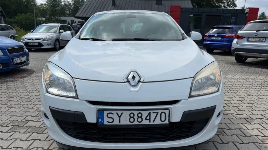 RENAULT Megane -