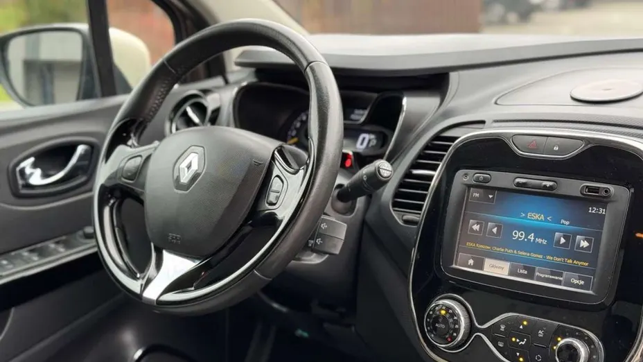 RENAULT Captur -