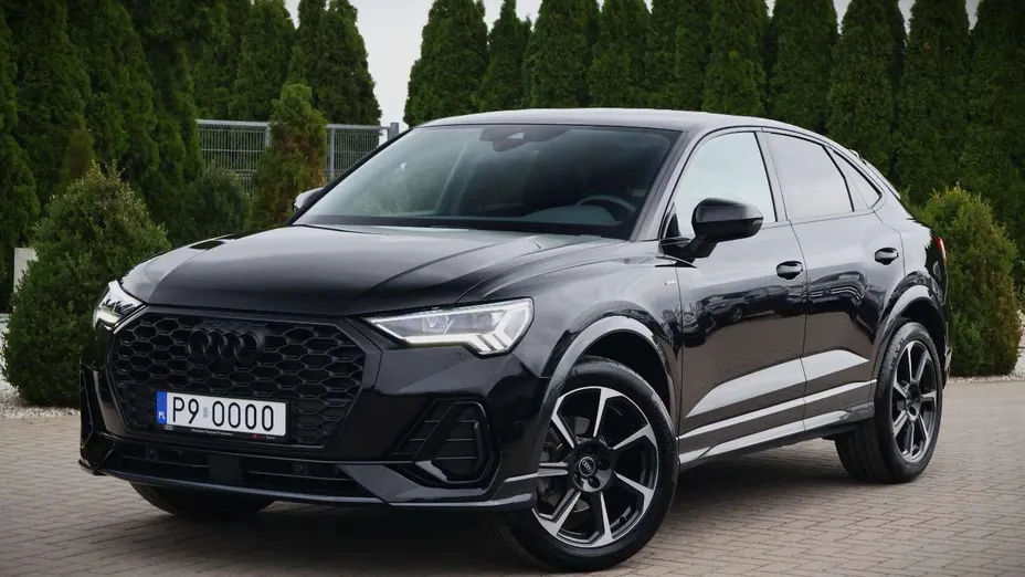 AUDI Q3 Sportback -