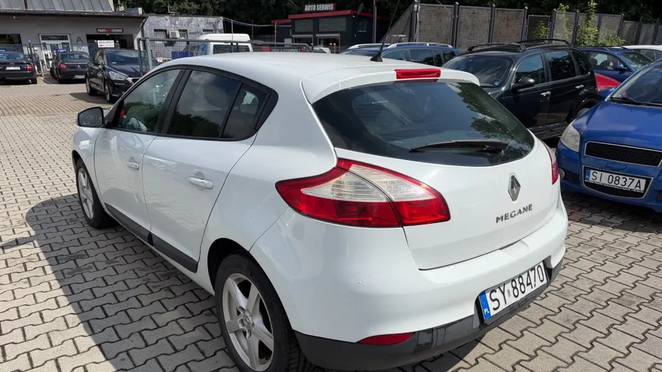 RENAULT Megane -