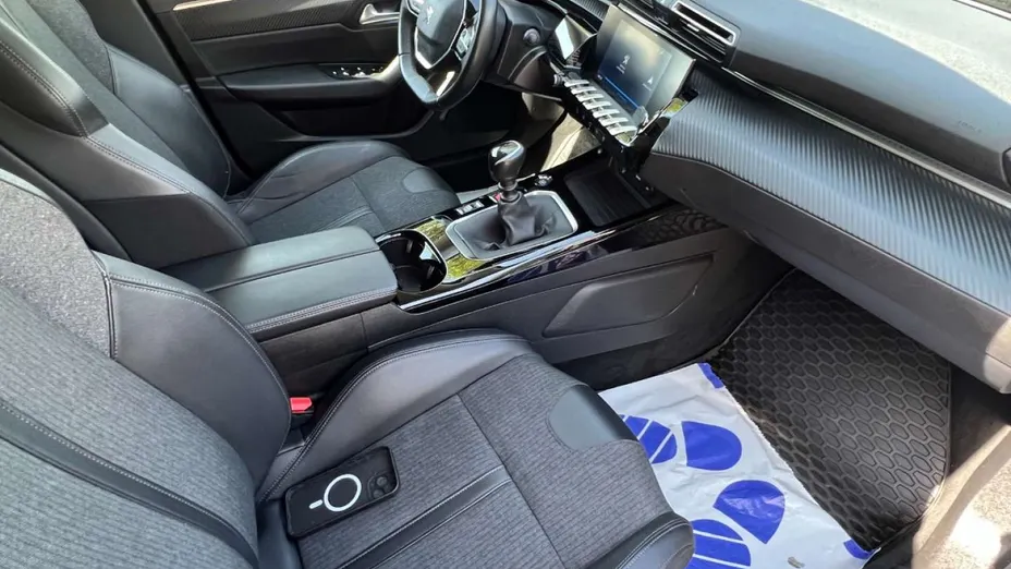 PEUGEOT 508 -