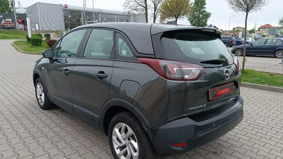 OPEL Crossland X -