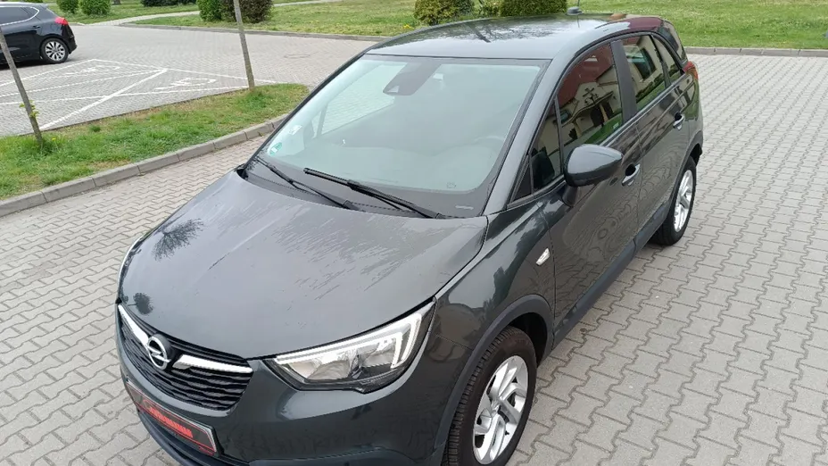 OPEL Crossland X -