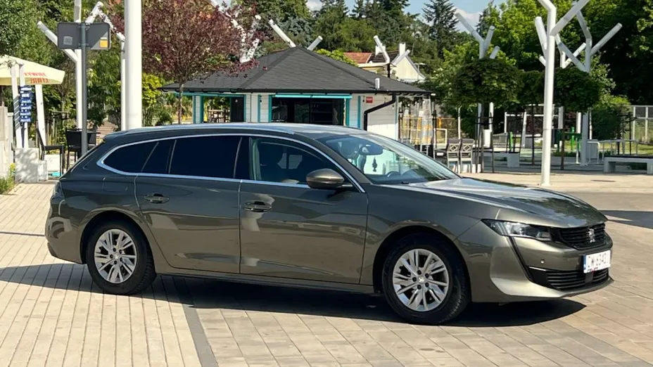 PEUGEOT 508 -