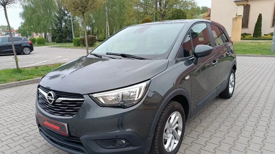 OPEL Crossland X -