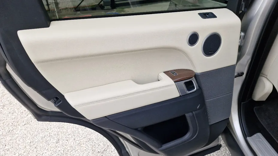 LAND ROVER Range Rover Sport -