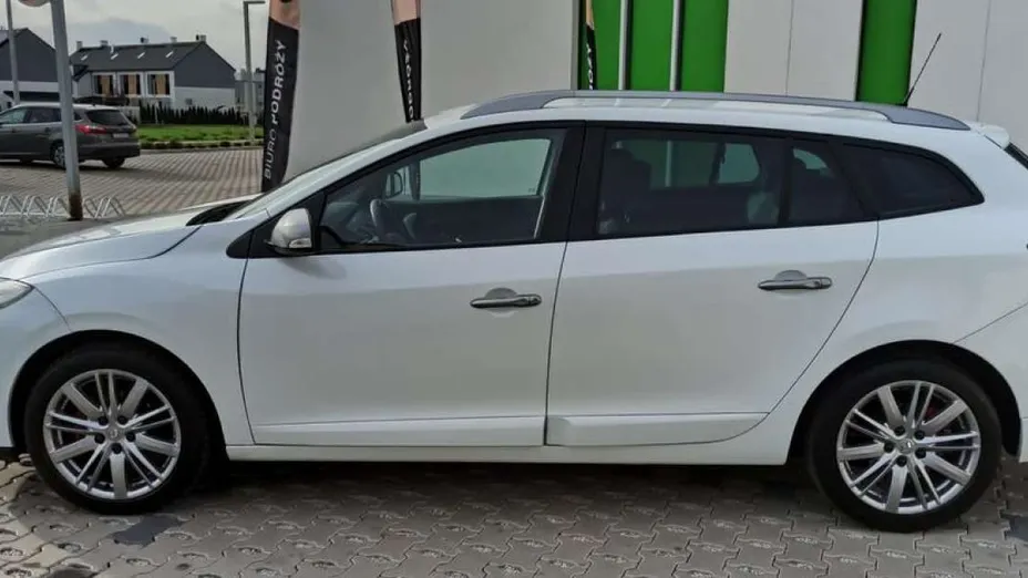 RENAULT Megane -