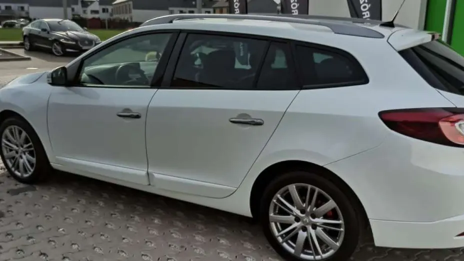 RENAULT Megane -