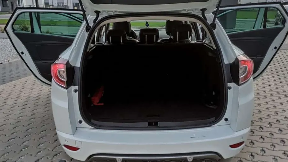 RENAULT Megane -