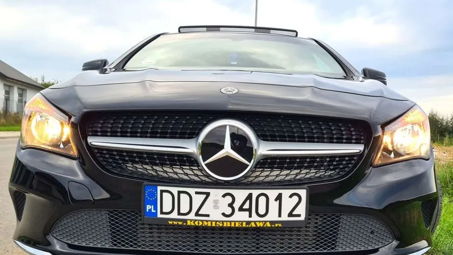 MERCEDES-BENZ CLA -