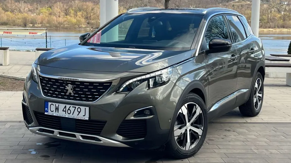 PEUGEOT 3008 -