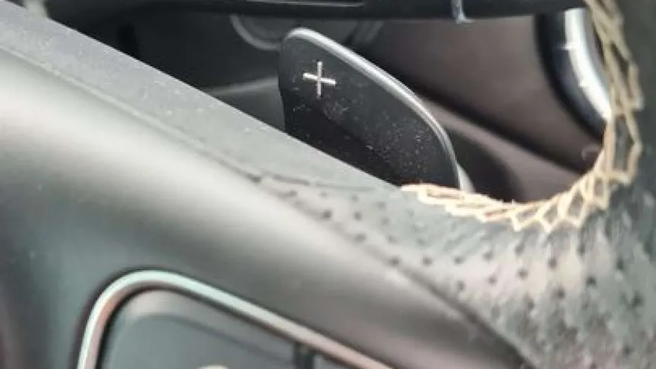 MERCEDES-BENZ CLA -