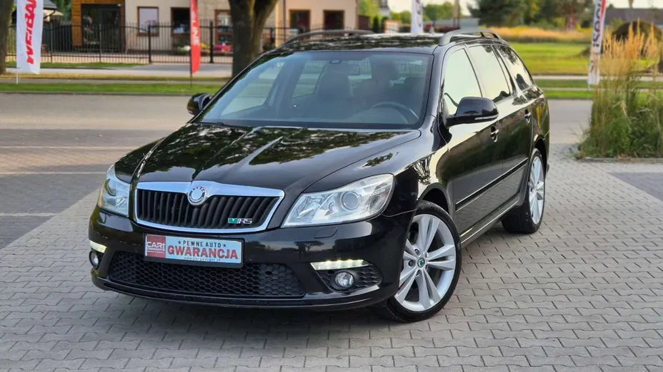 SKODA Octavia -