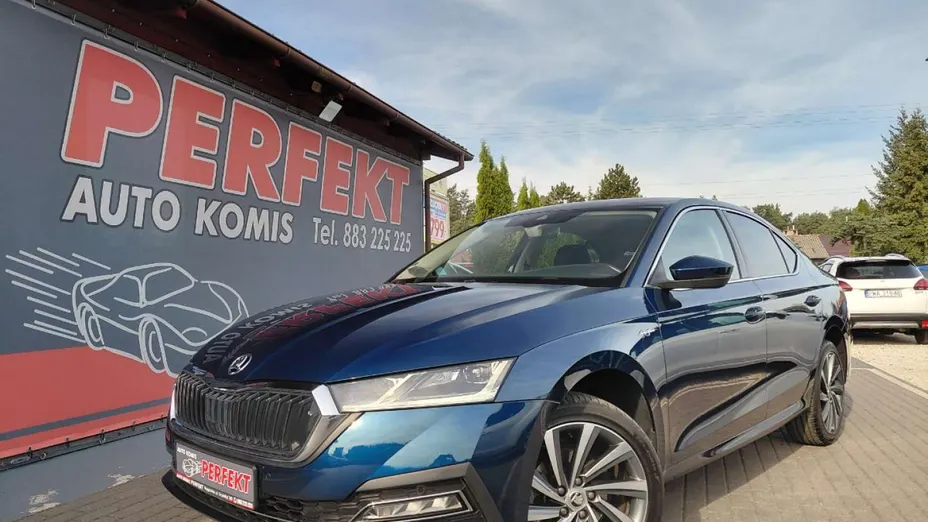 SKODA Octavia -