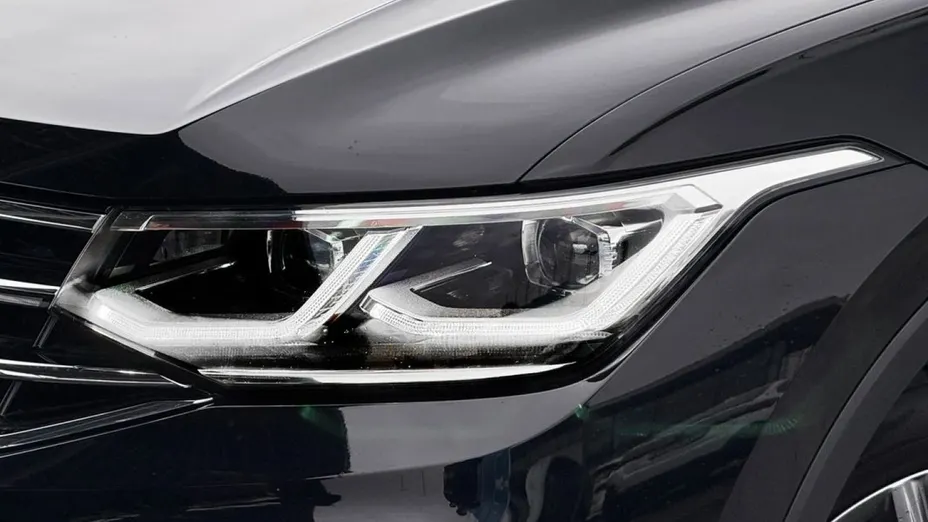 VOLKSWAGEN Tiguan Allspace -