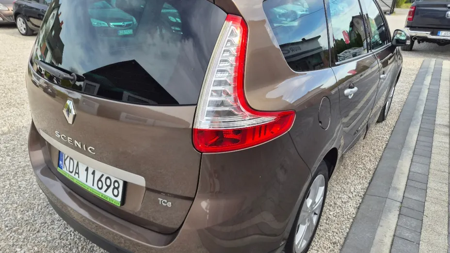 RENAULT Grand Scenic -