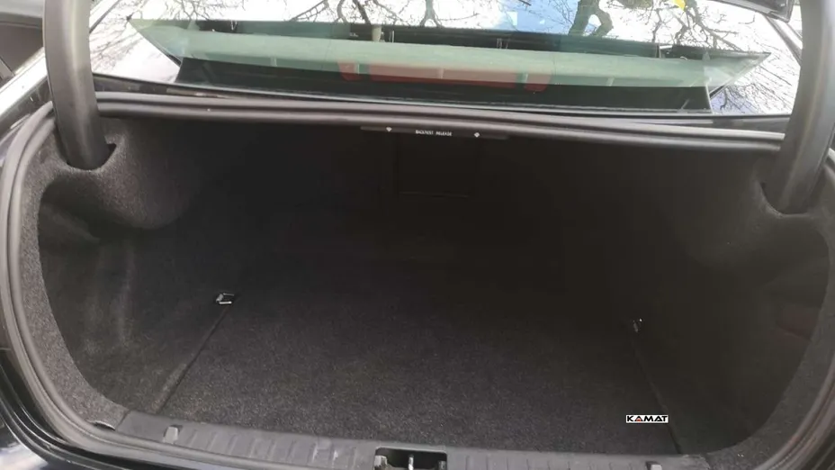 VOLVO S60 -