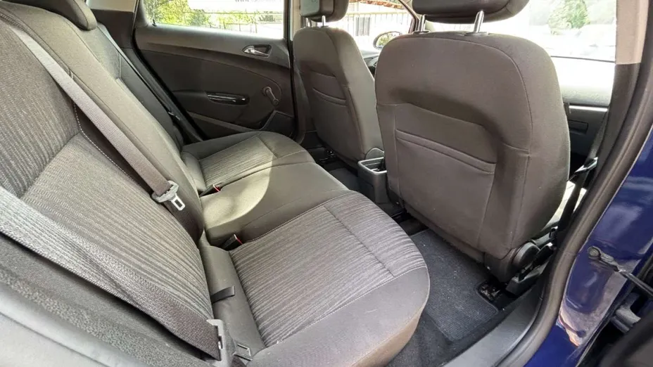 OPEL Astra -