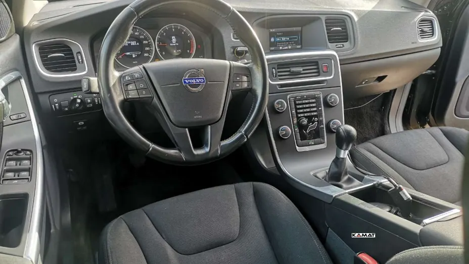 VOLVO S60 -