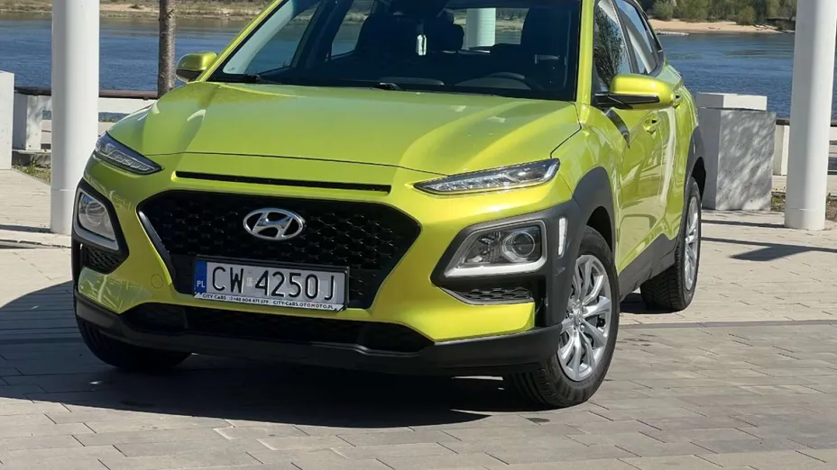 HYUNDAI Kona -