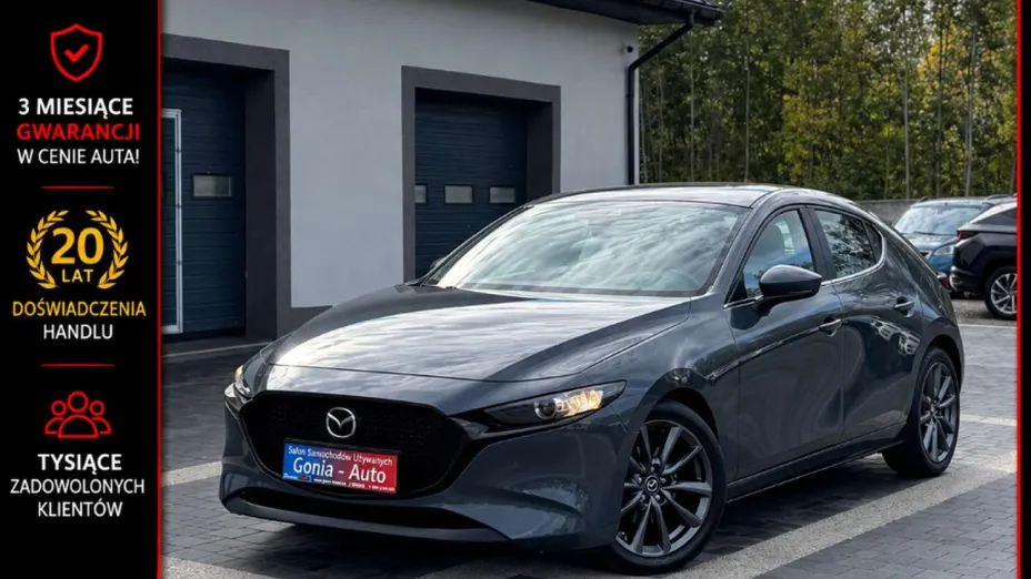 MAZDA 3 -