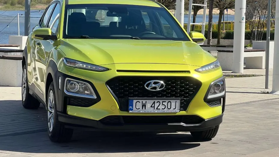 HYUNDAI Kona -