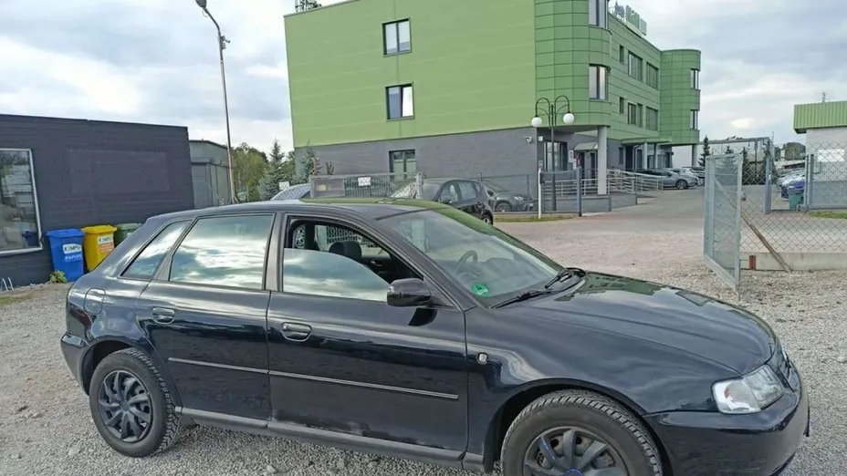 AUDI A3 -