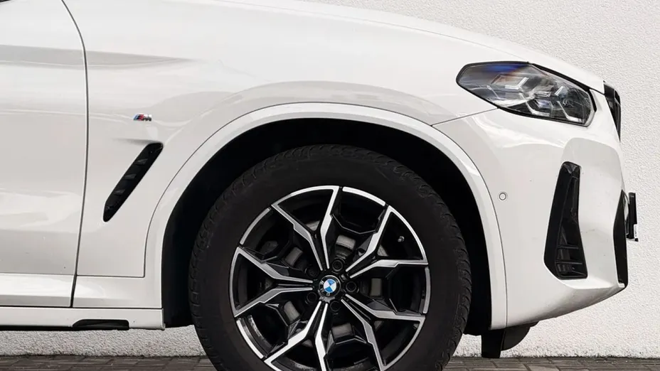BMW X3 -