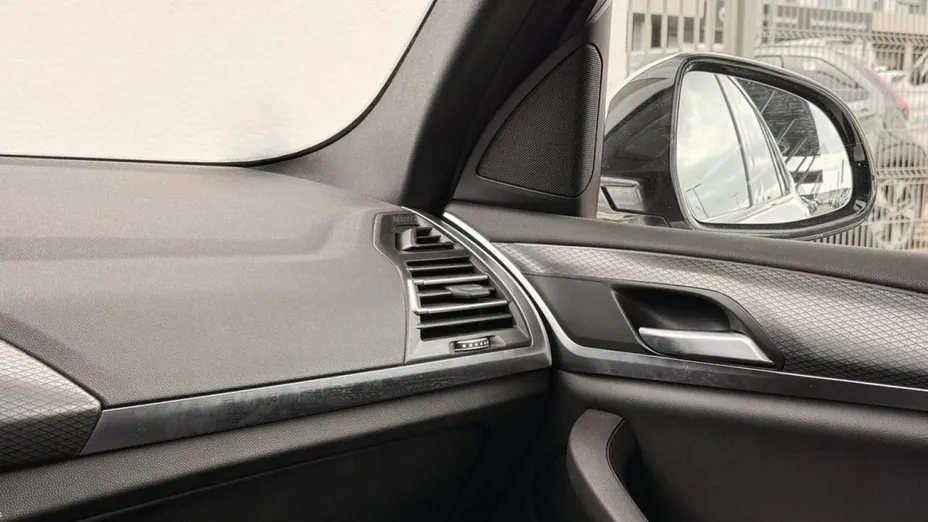 BMW X3 -