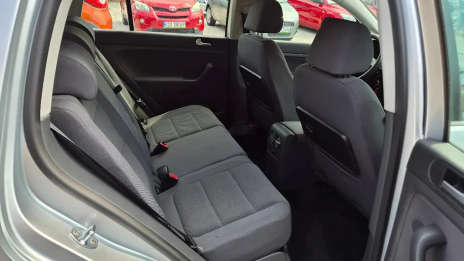 VOLKSWAGEN Golf Plus -