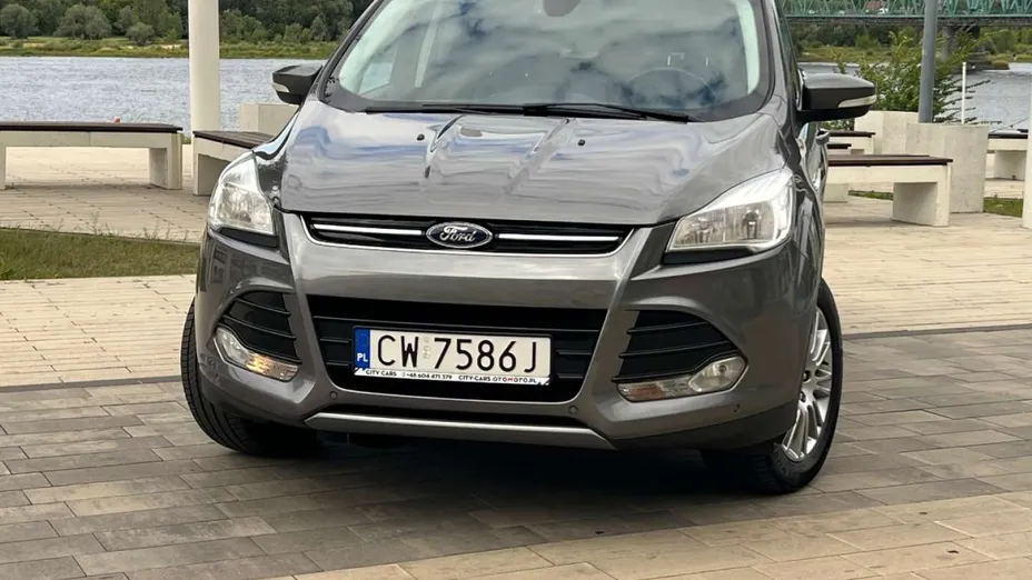 FORD Kuga -