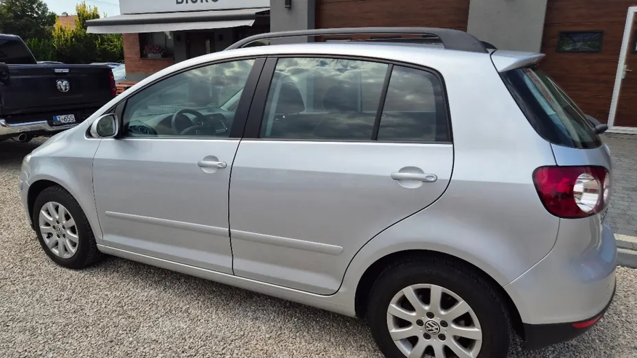 VOLKSWAGEN Golf Plus -