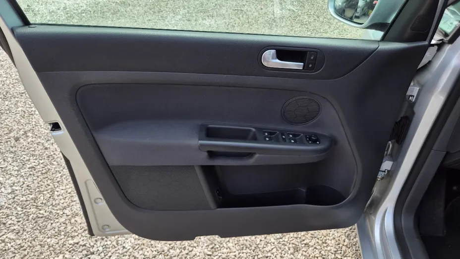 VOLKSWAGEN Golf Plus -