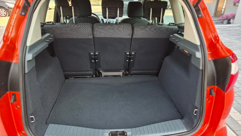 FORD C-MAX -