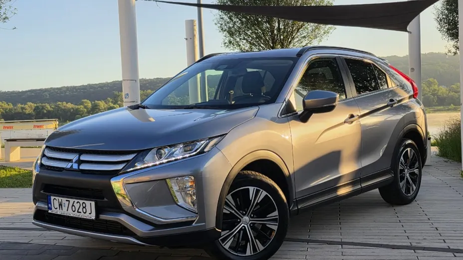 MITSUBISHI Eclipse Cross -
