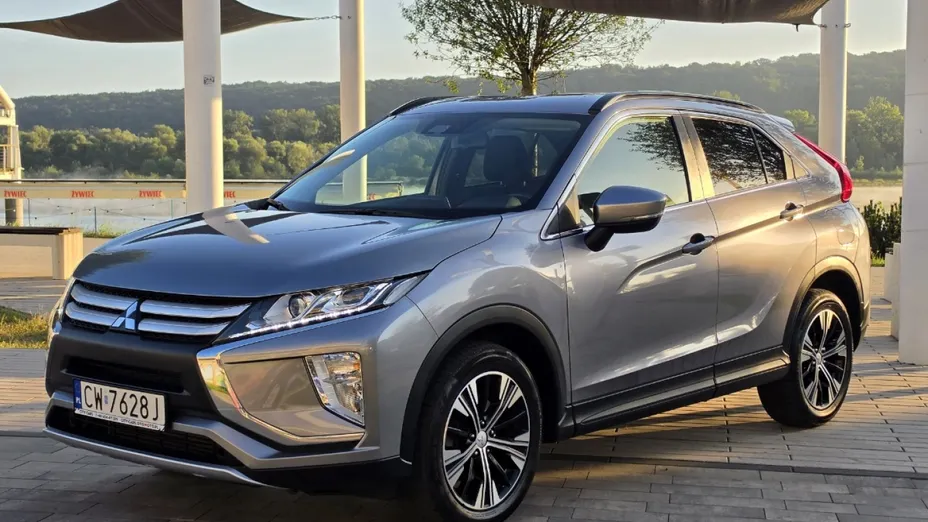 MITSUBISHI Eclipse Cross -