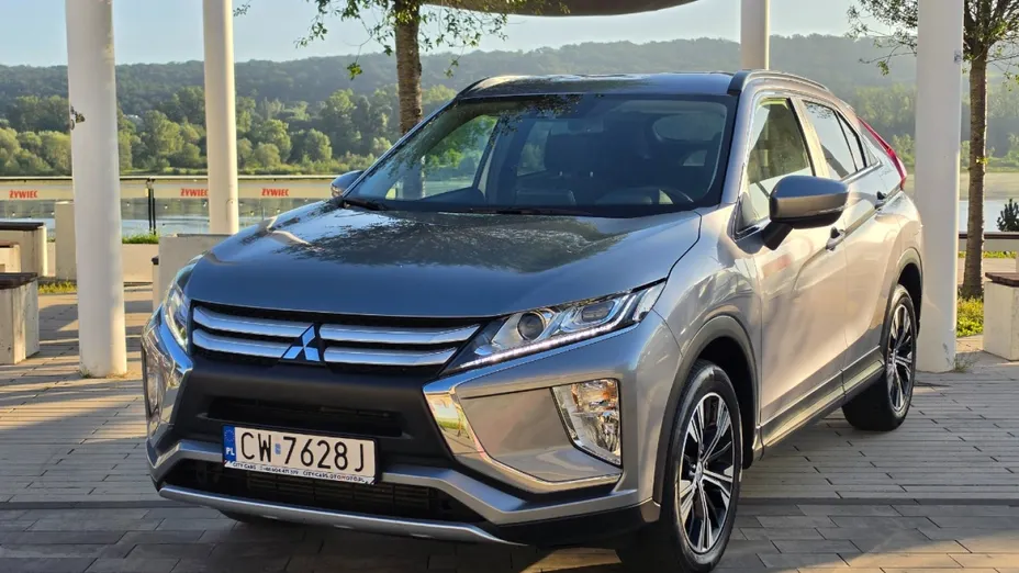 MITSUBISHI Eclipse Cross -