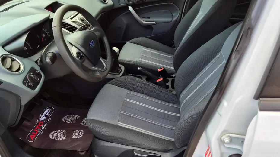 FORD Fiesta -
