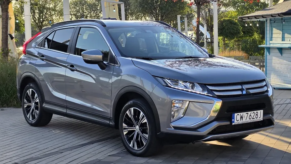 MITSUBISHI Eclipse Cross -