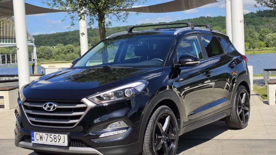 HYUNDAI Tucson -