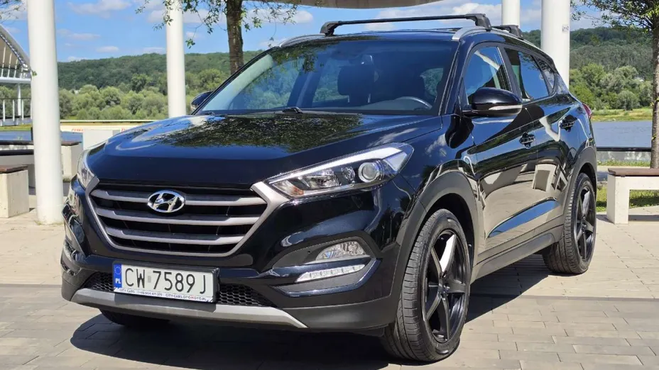 HYUNDAI Tucson -