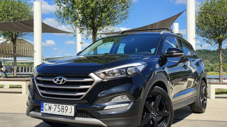 HYUNDAI Tucson -