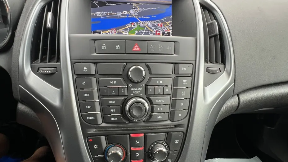 OPEL Astra -