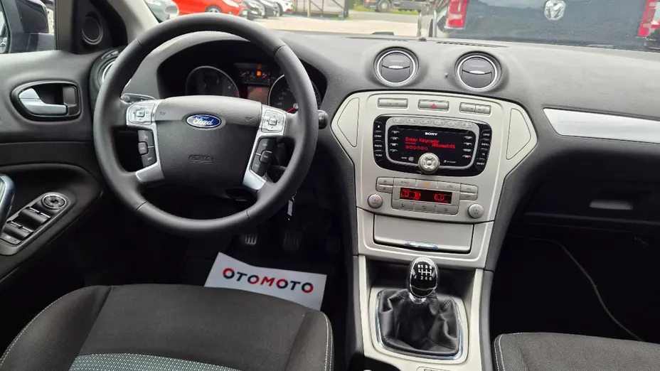 FORD Mondeo -