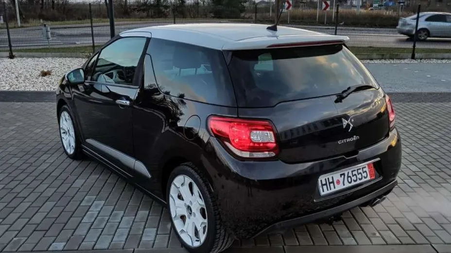 CITROEN DS3 -