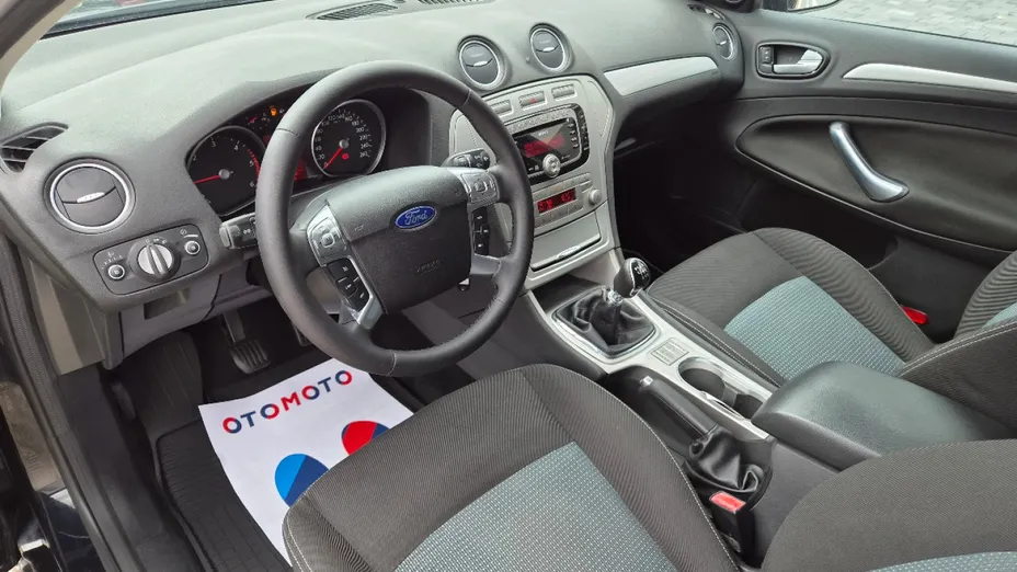 FORD Mondeo -
