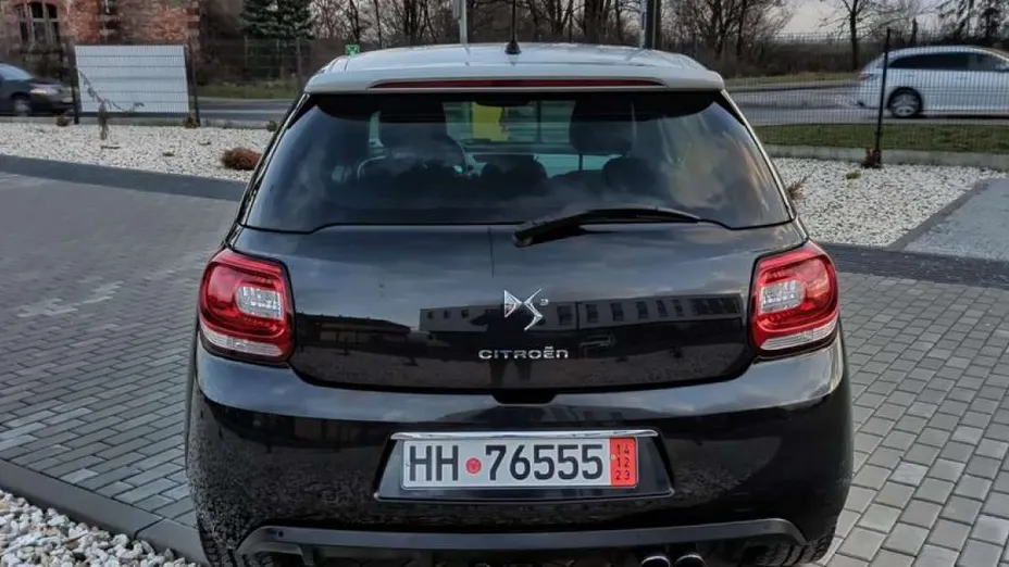 CITROEN DS3 -
