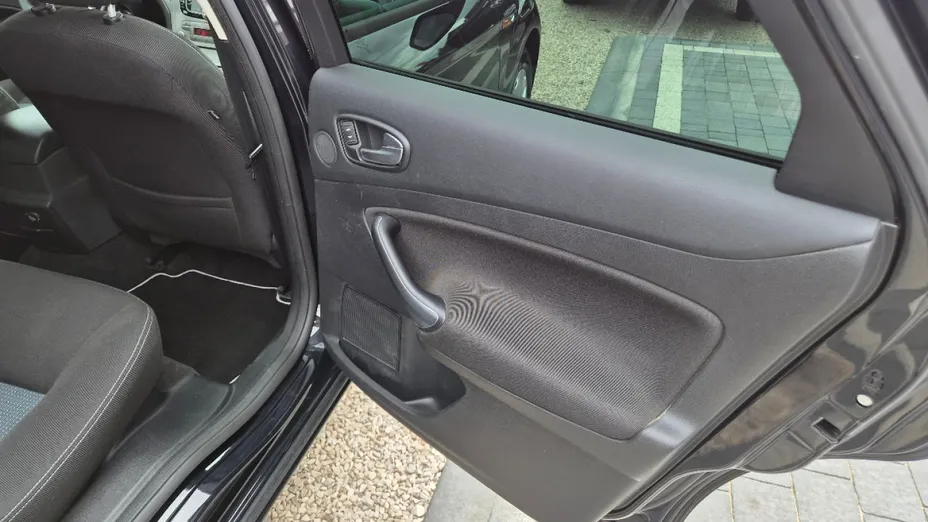 FORD Mondeo -