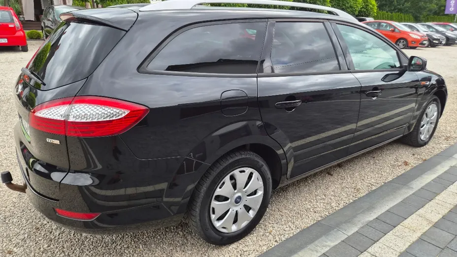 FORD Mondeo -